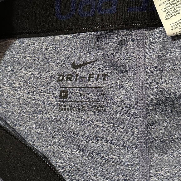 Nike Pro Leggings, Medium - Picture 4 of 5